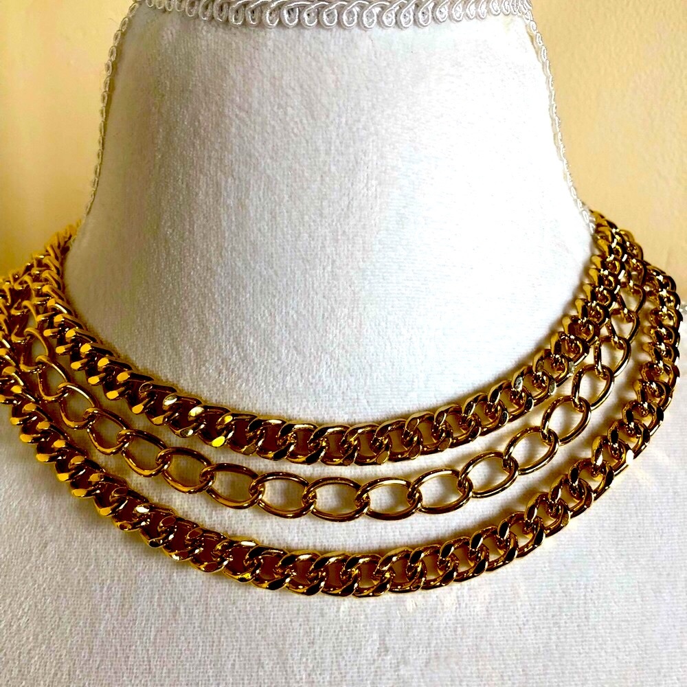 14th and Union Gold Tone Necklace